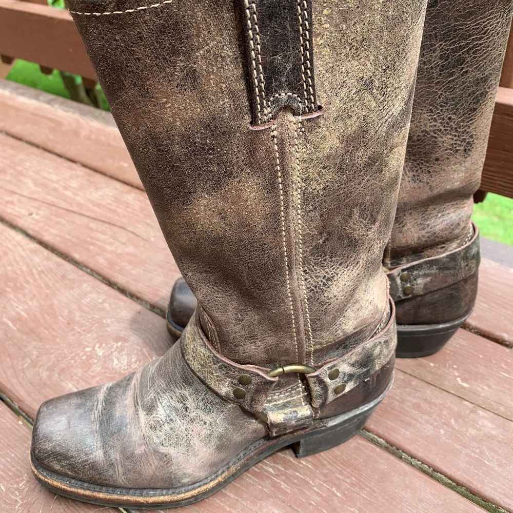 Frye Boots: HARNESS 12R (Heritage Leather)